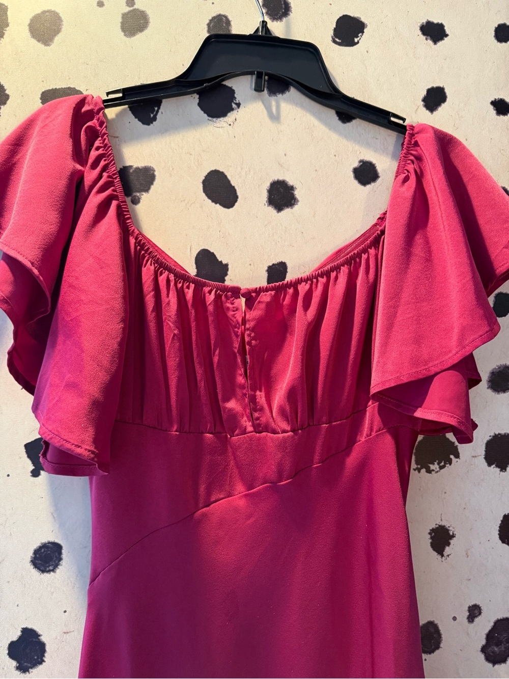 Fuchsia Ruffle-Sleeve Maxi Dress - Picture 5 of 8